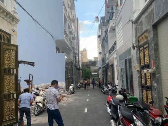 Bán nhà đường Liên khu 10,11 Bình Trị Đông, Bình Tân ra ngay Phan Anh 16 nha A Dong da lk1011 4x15m 4 tam 555 ty