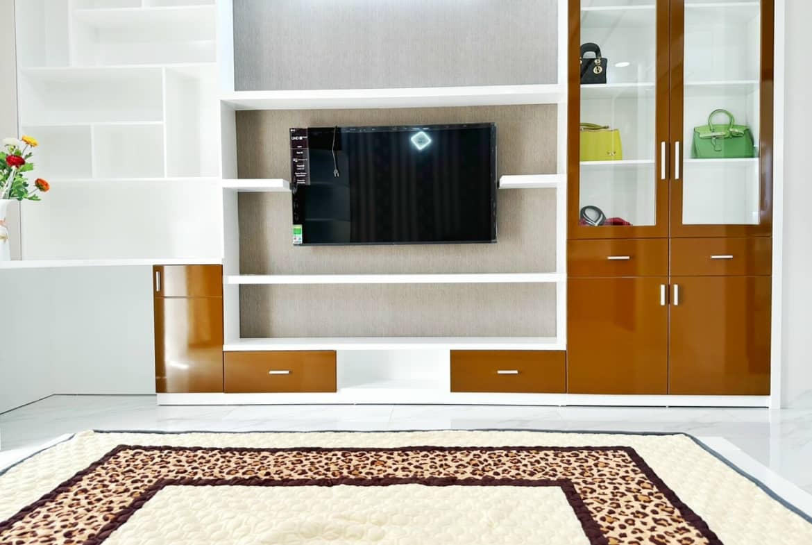 Siêu phẩm Villa Lê Văn Quới 8×9 4 lầu 4 phòng