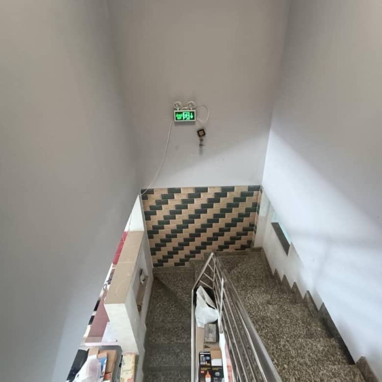 780
