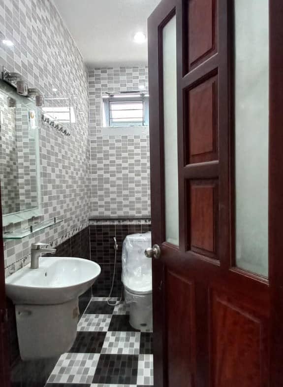 Nhà hẻm 65/6A Đường số 6 p. Bình Hưng Hòa A 4×18 5 tầng 4 phòng