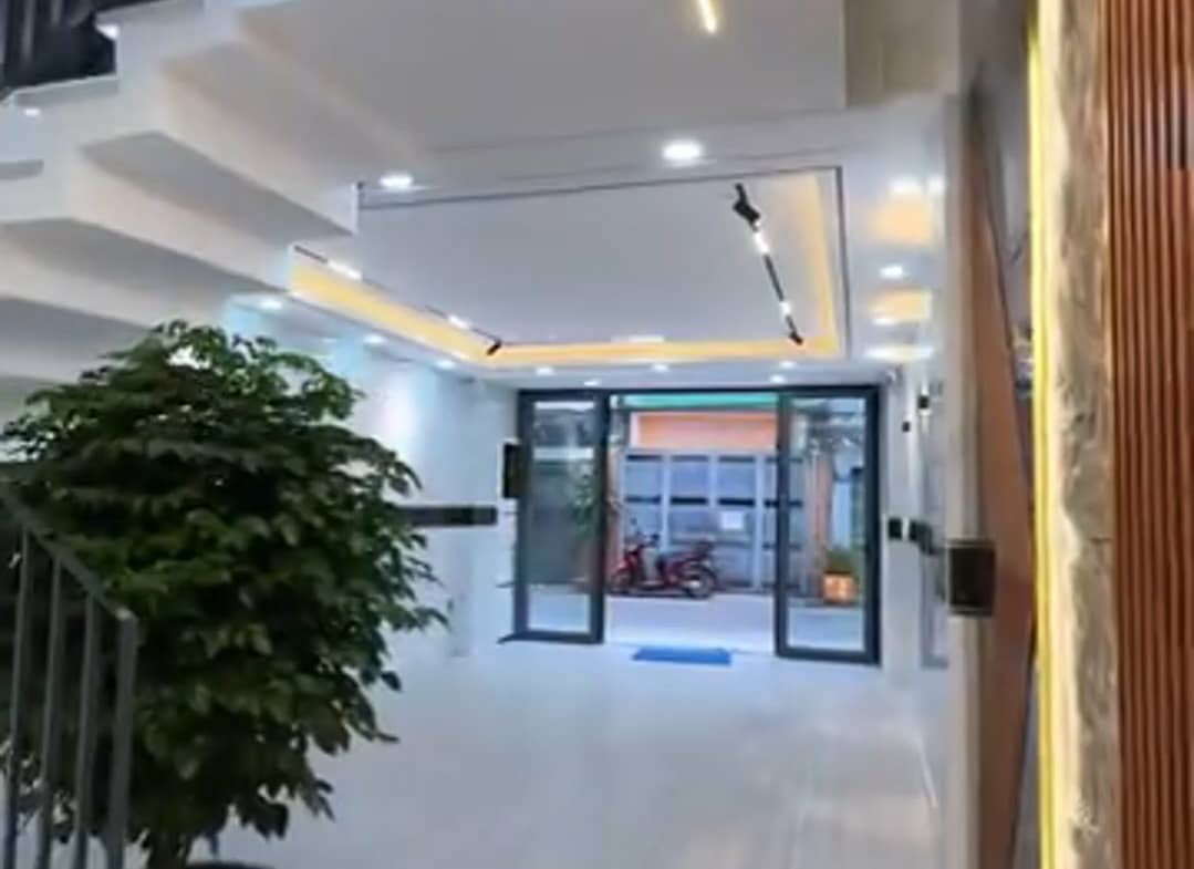 Nhà bán ngay chợ Lê Văn Quới q.Bình Tân