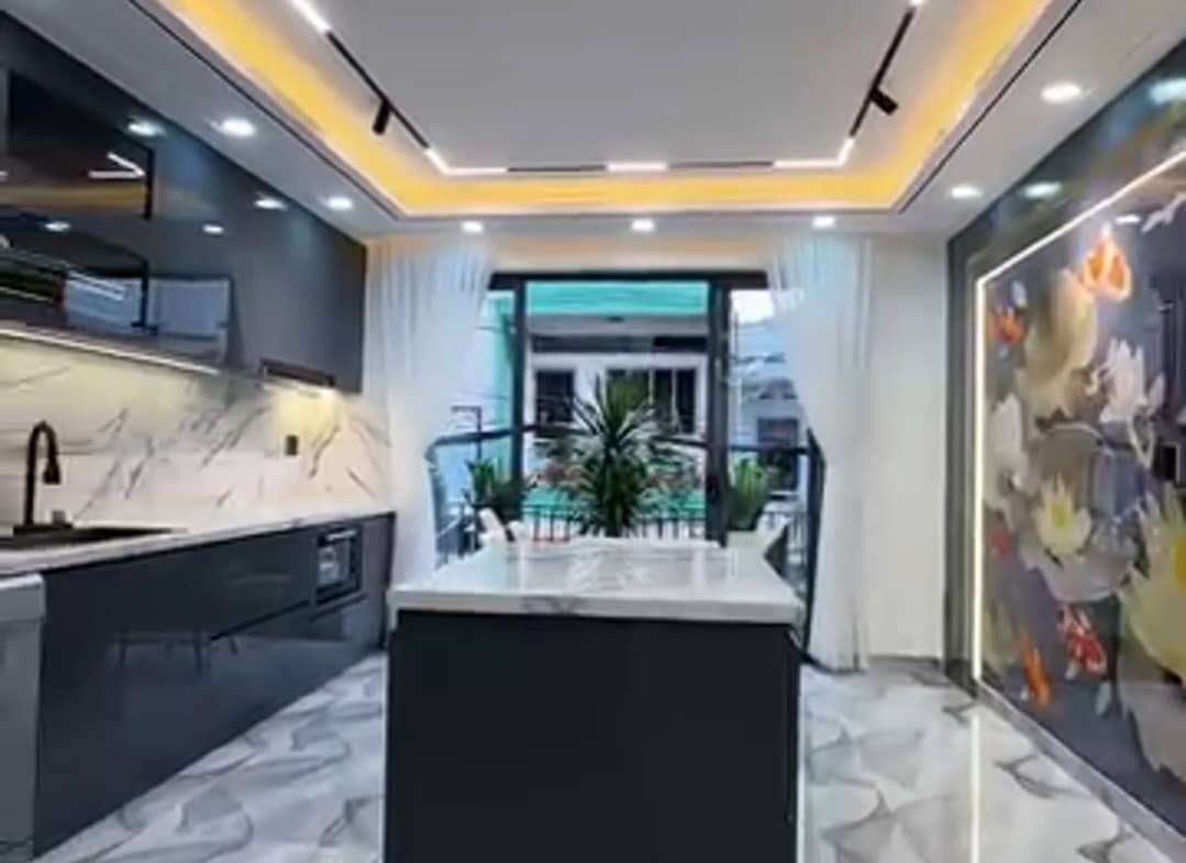 Nhà bán ngay chợ Lê Văn Quới q.Bình Tân