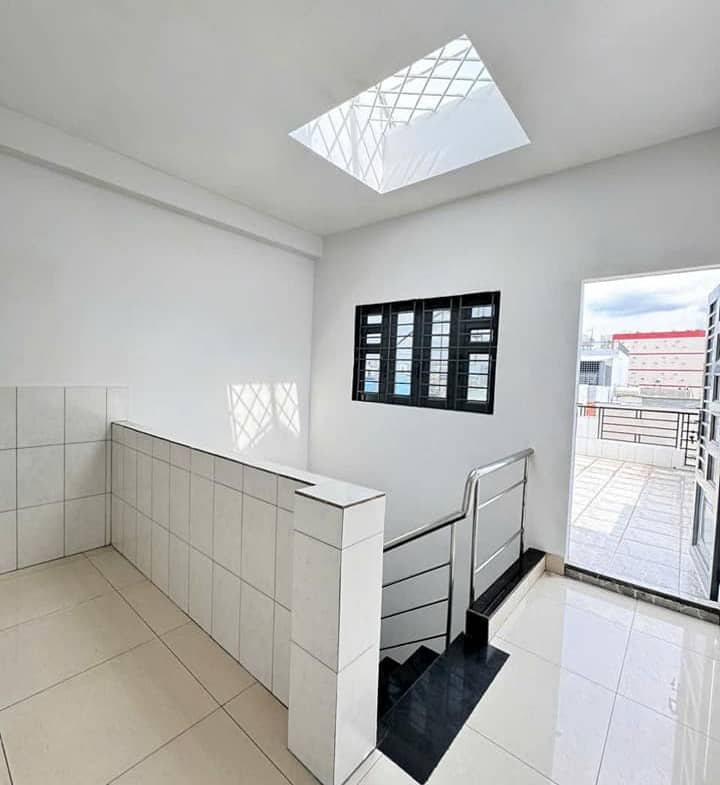 Bán nhanh nhà hẻm rộng 100/3/12 Miếu Gò Xoài, Bình Tân – Nhà mới, đầy đủ tiện ích với giá cực kỳ hợp lý!
