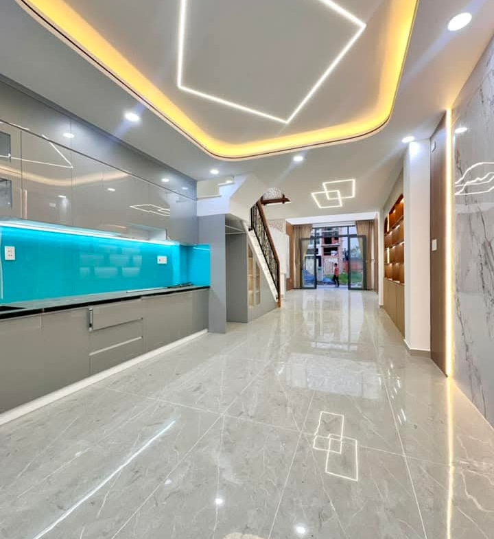 Bán nhà 5 tầng hẻm 8m Hương Lộ 2, Bình Tân – 4x17m – xe hơi ra vào thoải mái – chỉ hơn 6 tỷ