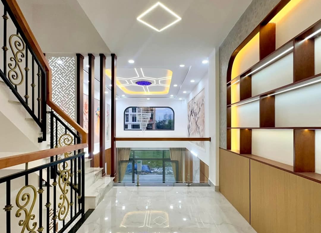 Bán nhà 5 tầng hẻm 8m Hương Lộ 2, Bình Tân – 4x17m – xe hơi ra vào thoải mái – chỉ hơn 6 tỷ