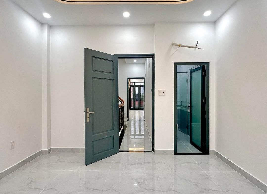 Bán nhà 5 tầng hẻm 8m Hương Lộ 2, Bình Tân – 4x17m – xe hơi ra vào thoải mái – chỉ hơn 6 tỷ